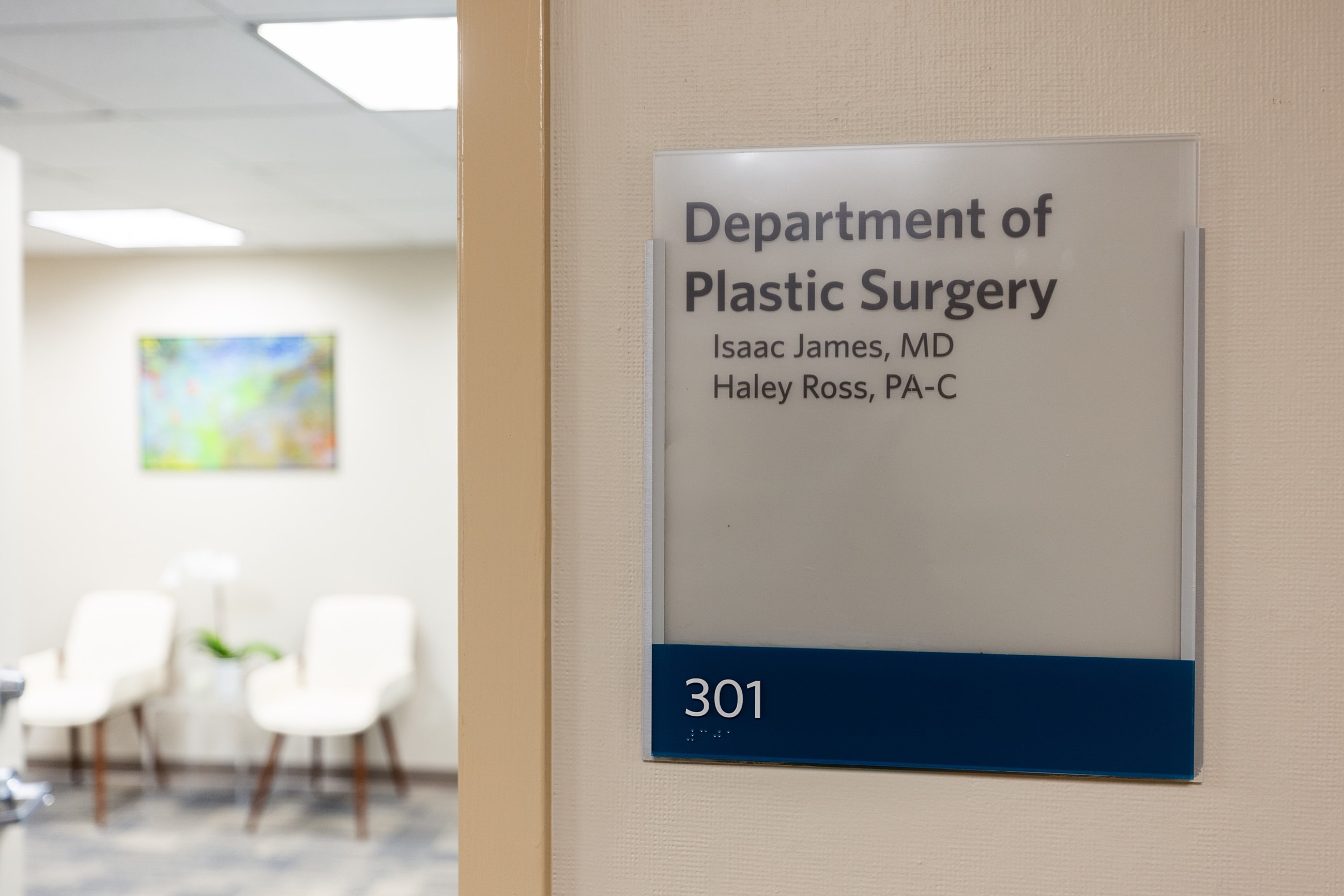 Department of Plastic Surgery sign at office
